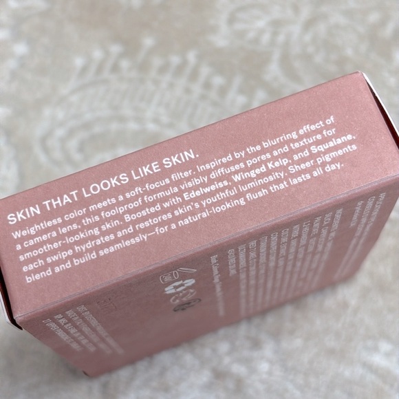 Brand New ILIA Soft Focus Blurring Blush Pulse Weightless Long-Lasting Talc-Free - Picture 9 of 13